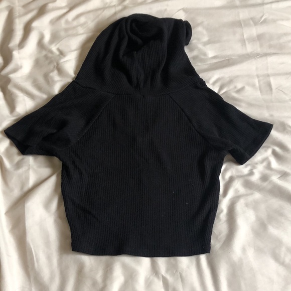 4 for $25 - Hooded Crop Top - Picture 2 of 2